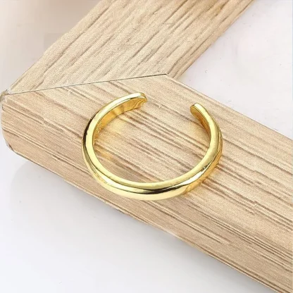 Open Band Toe Ring with Floral Design - Image 6