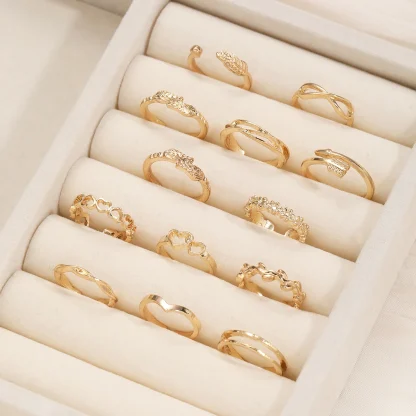 Multiple Toe Rings with Geometric Design - Image 2