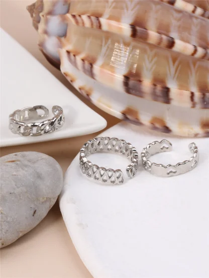 Stylish Toe Ring with Evil Eye Decor - Image 9