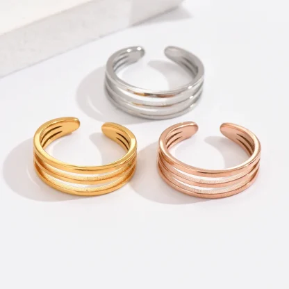 Simplicity Toe Ring with 3 Layer Design - Image 9
